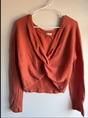 Heart & Hips Rust Twist Front Waffle Knit Long Sleeve Top L